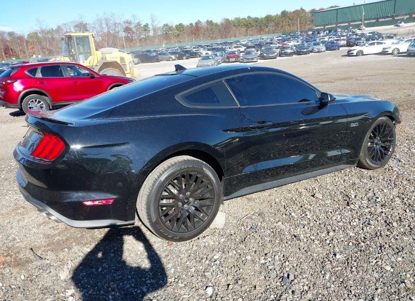 Photo 4 of 2021 Ford Mustang GT PREMIUM (VIN 1FA6P8CF5M5143724)