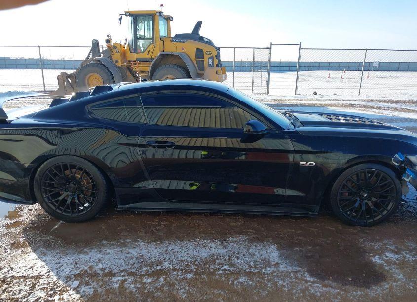 Photo 13 of 2015 Ford Mustang GT PREMIUM (VIN 1FA6P8CF6F5314581)