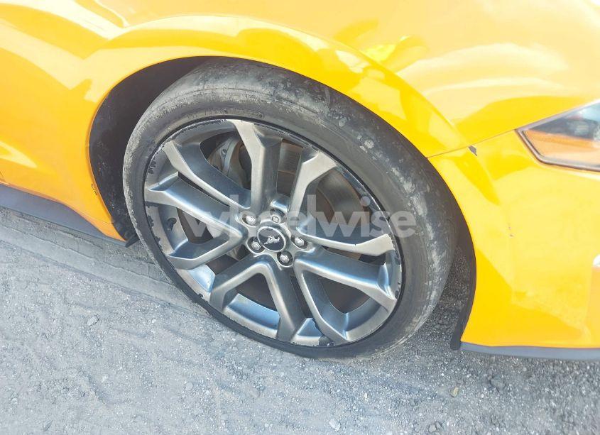 Photo 19 of 2018 Ford Mustang GT PREMIUM (VIN 1FA6P8CF6J5118360)