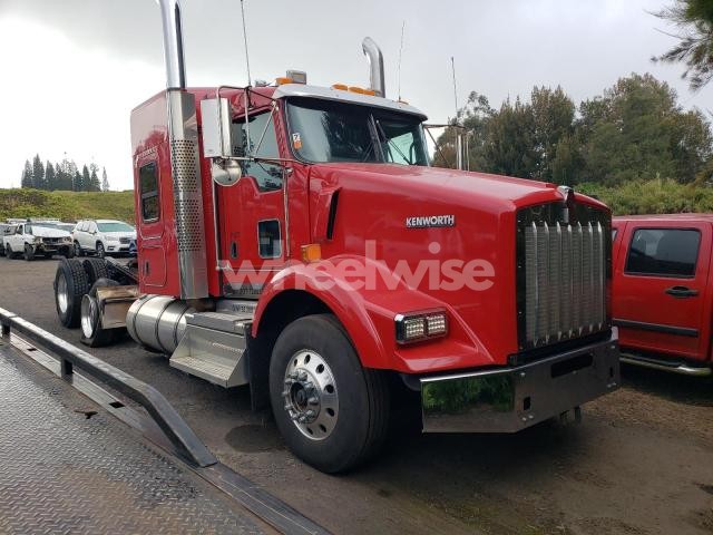 Photo 3 of 2022 KENWORTH T800 SEMI TRUCK (VIN 1FA6P8CF6J5123591)