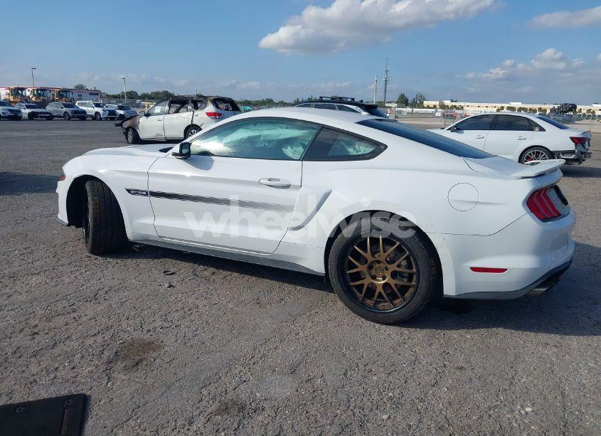 Photo 3 of 2019 Ford Mustang GT PREMIUM (VIN 1FA6P8CF6K5189284)
