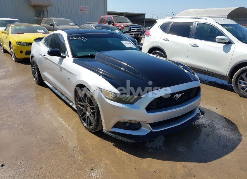 2015 Ford Mustang GT (VIN 1FA6P8CF7F5310524) main photo