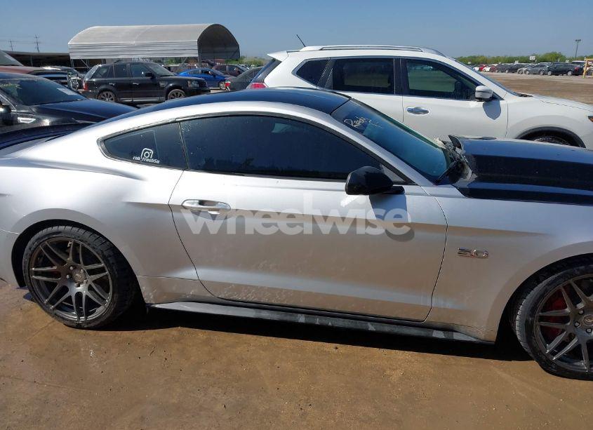 Photo 13 of 2015 Ford Mustang GT (VIN 1FA6P8CF7F5310524)