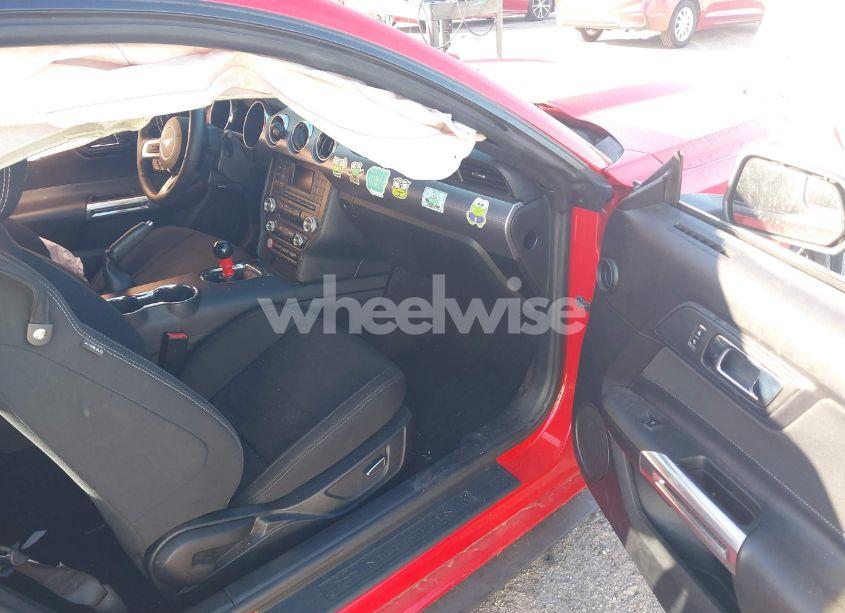 Photo 5 of 2016 Ford Mustang GT (VIN 1FA6P8CF7G5337143)