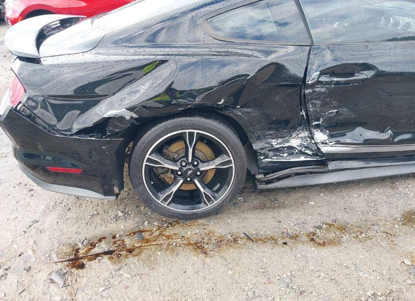 Photo 6 of 2017 Ford Mustang GT PREMIUM (VIN 1FA6P8CF7H5258962)