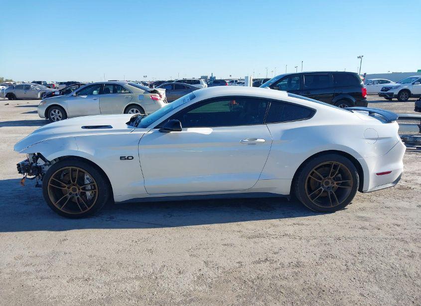 Photo 15 of 2017 Ford Mustang GT PREMIUM (VIN 1FA6P8CF7H5276832)