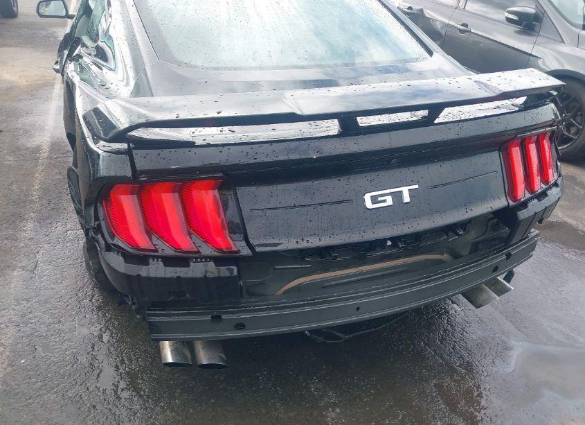 Photo 18 of 2018 Ford Mustang GT PREMIUM (VIN 1FA6P8CF7J5127682)