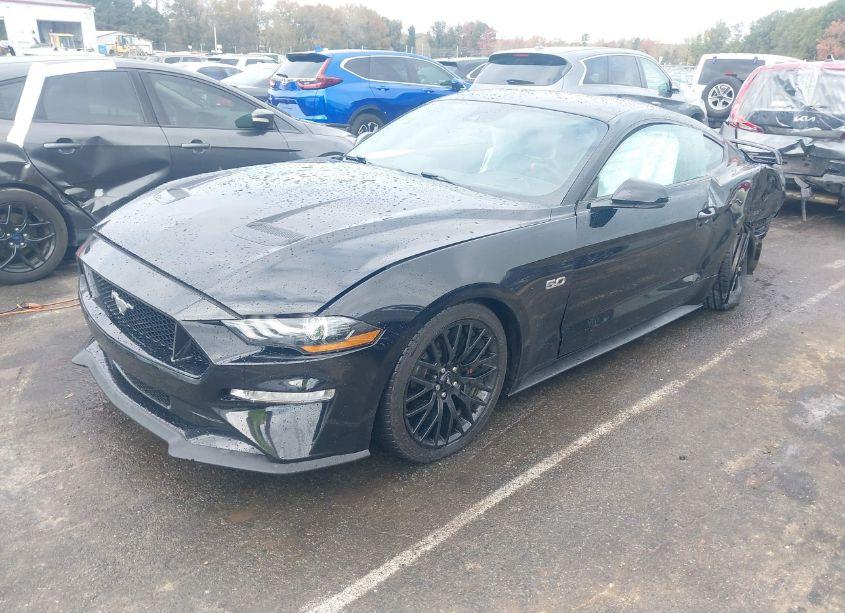 Photo 2 of 2018 Ford Mustang GT PREMIUM (VIN 1FA6P8CF7J5127682)