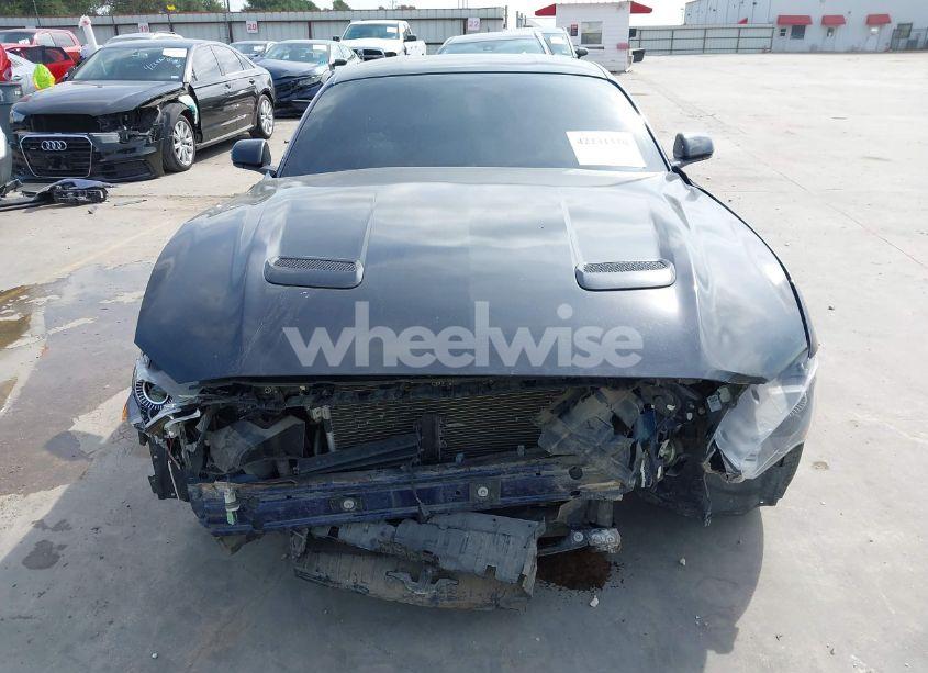 Photo 13 of 2018 Ford Mustang GT (VIN 1FA6P8CF7J5163016)