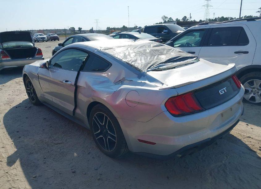Photo 3 of 2018 Ford Mustang GT (VIN 1FA6P8CF7J5164991)