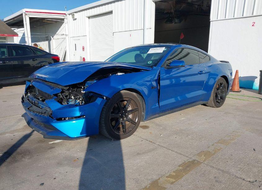 Photo 2 of 2019 Ford Mustang GT PREMIUM (VIN 1FA6P8CF7K5167343)