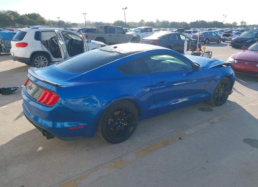 Photo 4 of 2019 Ford Mustang GT PREMIUM (VIN 1FA6P8CF7K5167343)
