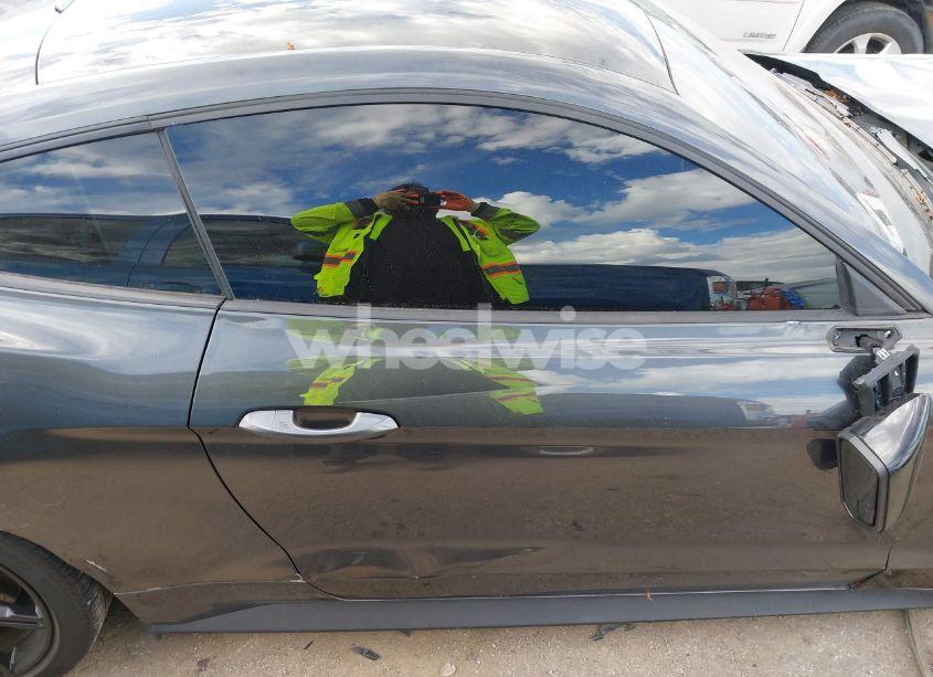 Photo 13 of 2019 Ford Mustang GT PREMIUM (VIN 1FA6P8CF7K5201541)