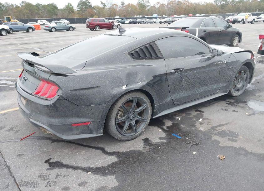 Photo 4 of 2020 Ford Mustang GT PREMIUM (VIN 1FA6P8CF7L5149622)