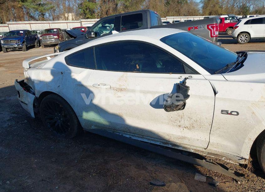 Photo 6 of 2020 Ford Mustang GT PREMIUM FASTBACK (VIN 1FA6P8CF7L5173113)