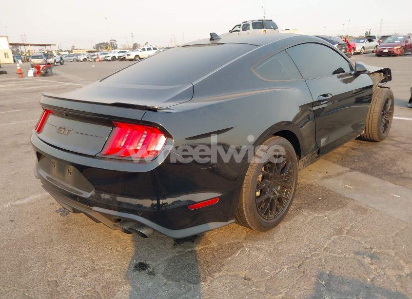 Photo 4 of 2020 Ford Mustang GT FASTBACK (VIN 1FA6P8CF7L5186203)