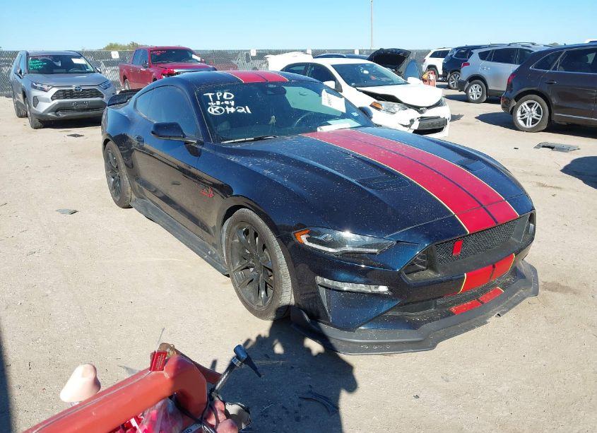 2021 Ford Mustang GT (VIN 1FA6P8CF7M5138184) main photo