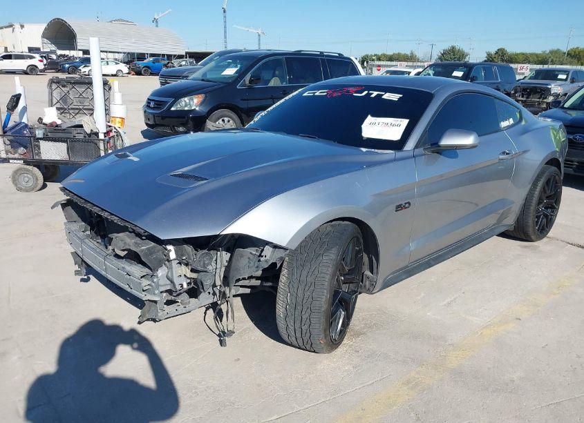 Photo 2 of 2021 Ford Mustang GT FASTBACK (VIN 1FA6P8CF7M5152506)