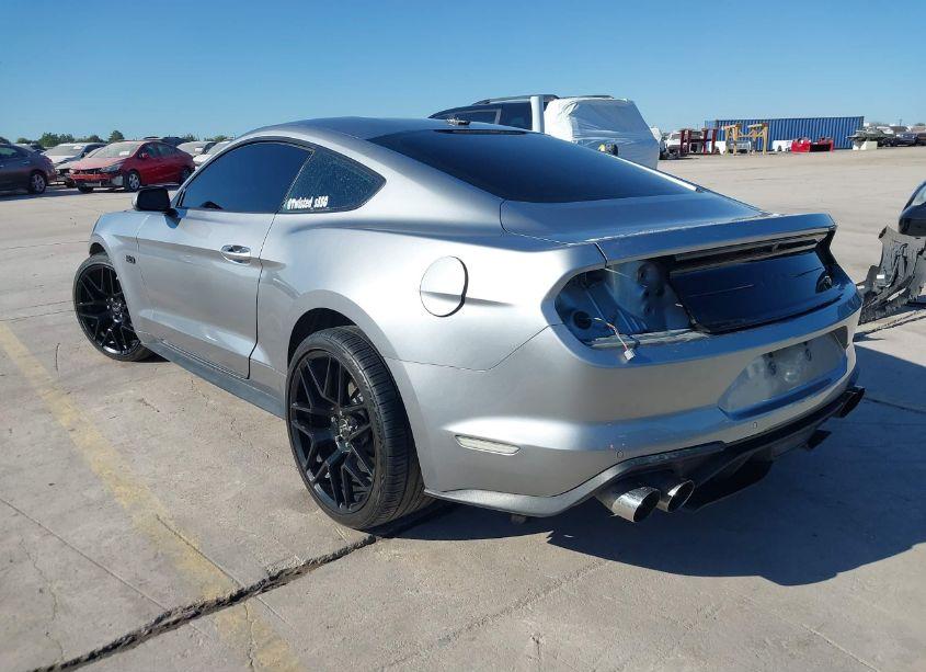 Photo 3 of 2021 Ford Mustang GT FASTBACK (VIN 1FA6P8CF7M5152506)