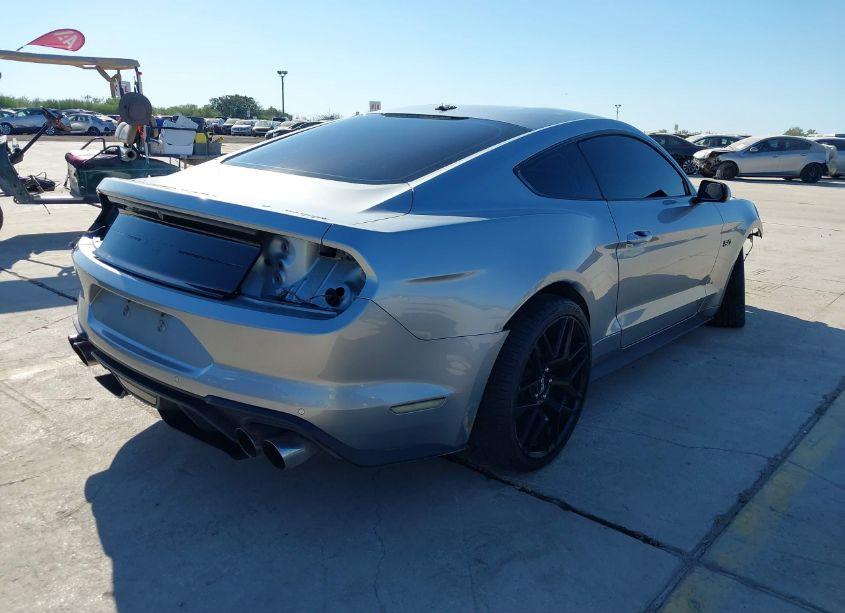 Photo 4 of 2021 Ford Mustang GT FASTBACK (VIN 1FA6P8CF7M5152506)