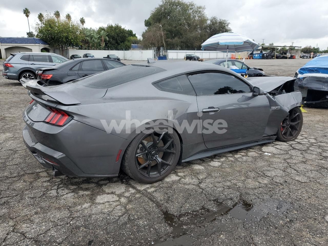 Photo 3 of 2024 FORD MUSTANG GT (VIN 1FA6P8CF7R5400633)
