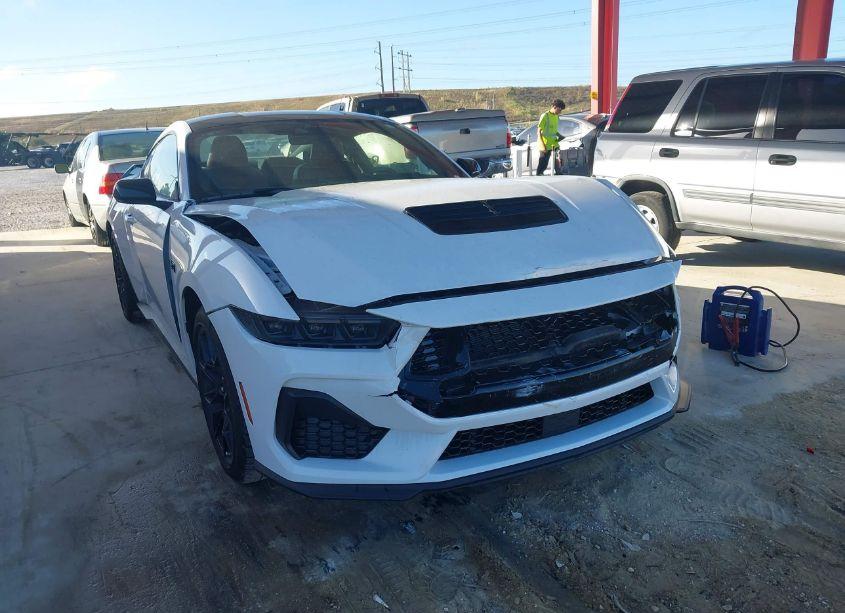 2024 Ford Mustang GT PREMIUM FASTBACK (VIN 1FA6P8CF7R5400731) main photo