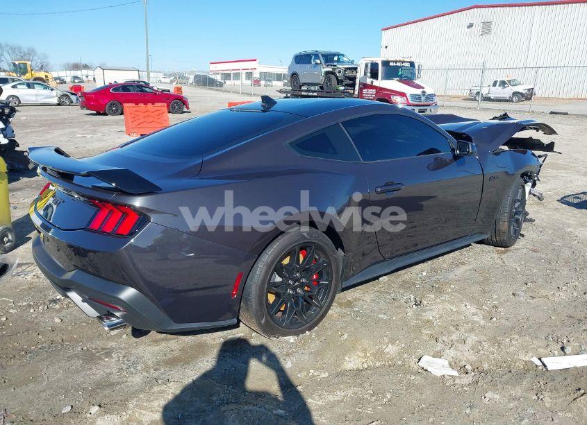 Photo 4 of 2024 Ford Mustang GT FASTBACK (VIN 1FA6P8CF7R5410899)