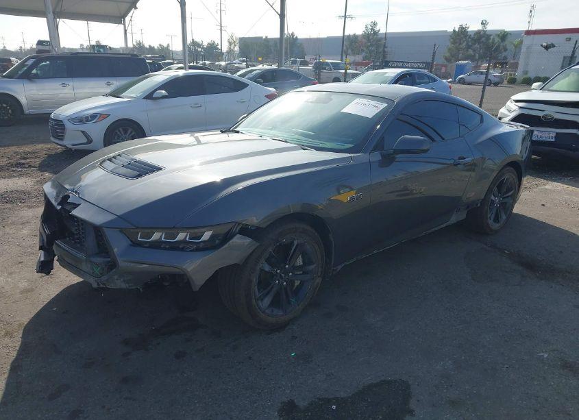 Photo 2 of 2024 Ford Mustang GT FASTBACK (VIN 1FA6P8CF7R5420963)