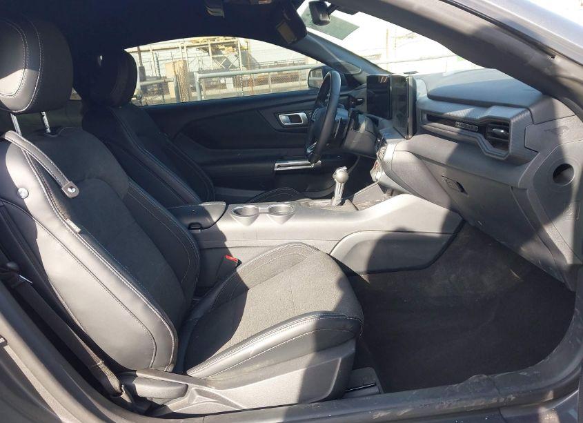 Photo 5 of 2024 Ford Mustang GT FASTBACK (VIN 1FA6P8CF7R5420963)