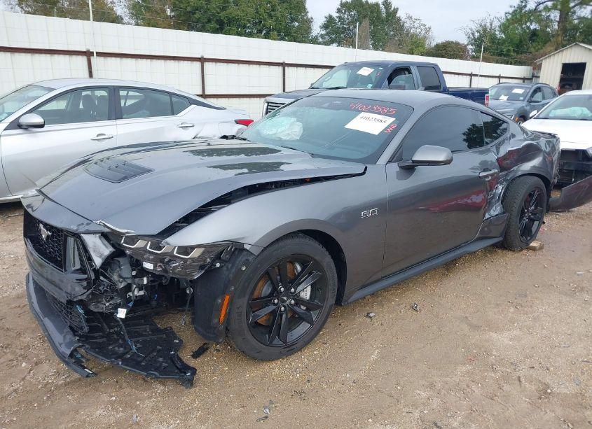 Photo 2 of 2024 Ford Mustang GT (VIN 1FA6P8CF7R5430165)
