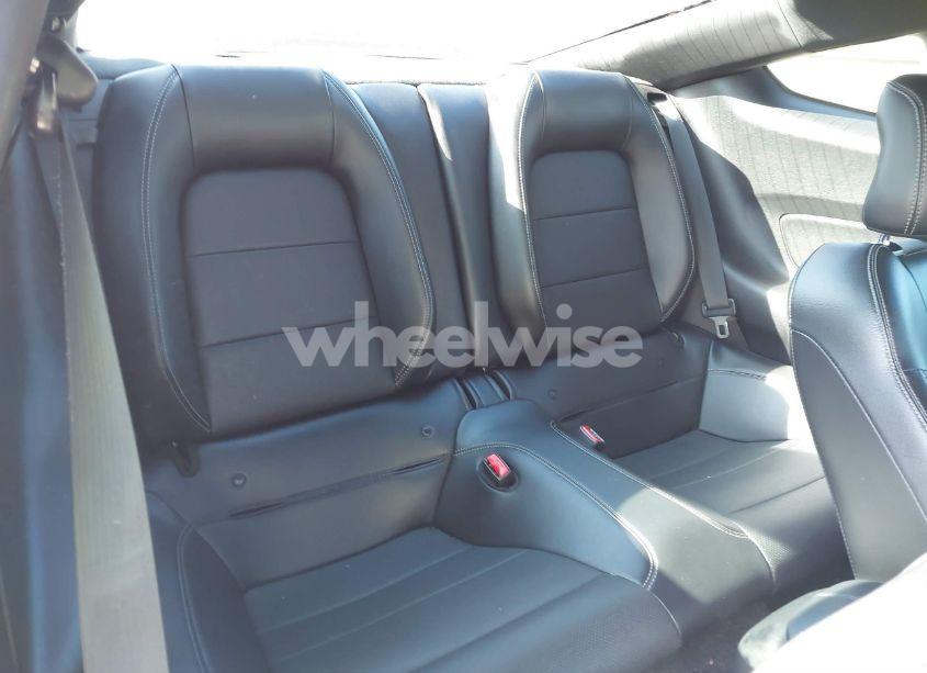 Photo 8 of 2017 Ford Mustang GT PREMIUM (VIN 1FA6P8CF8H5276872)