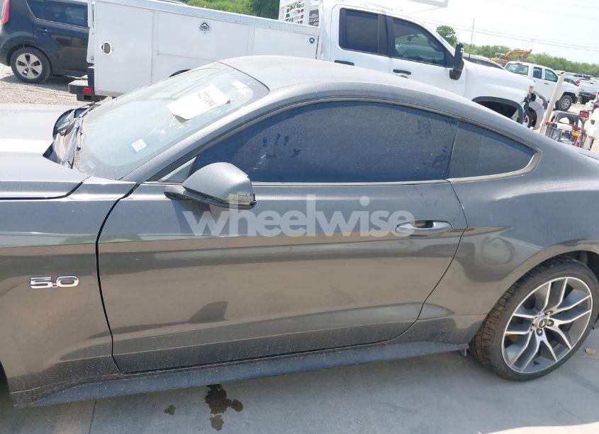 Photo 15 of 2017 Ford Mustang GT PREMIUM (VIN 1FA6P8CF8H5306405)