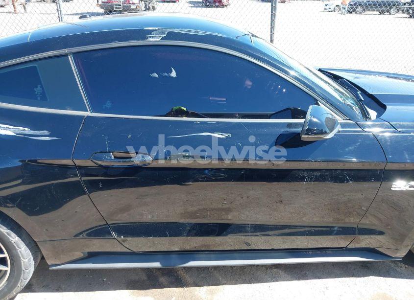 Photo 13 of 2017 Ford Mustang GT PREMIUM (VIN 1FA6P8CF8H5312656)