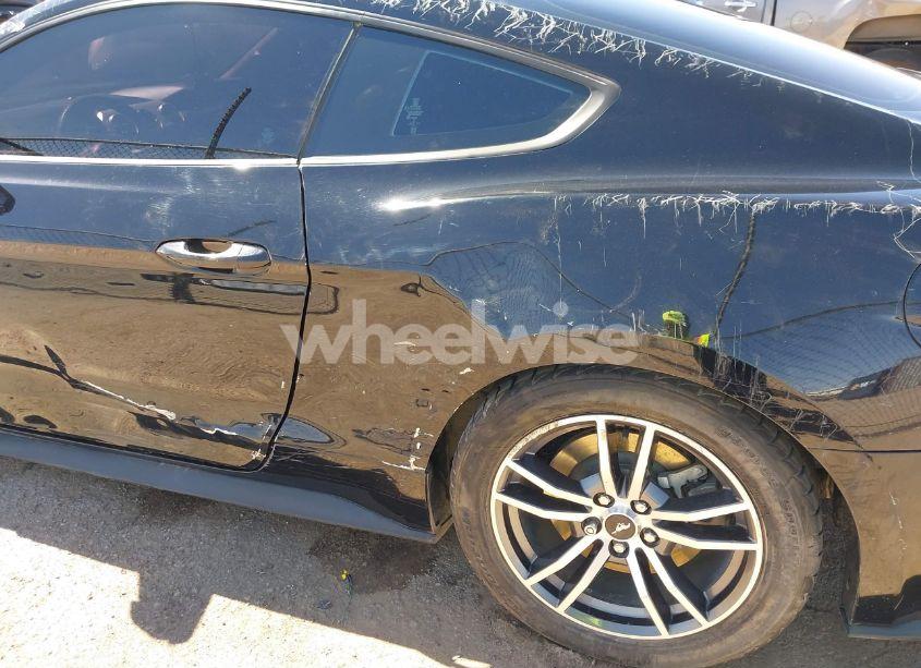 Photo 19 of 2017 Ford Mustang GT PREMIUM (VIN 1FA6P8CF8H5312656)