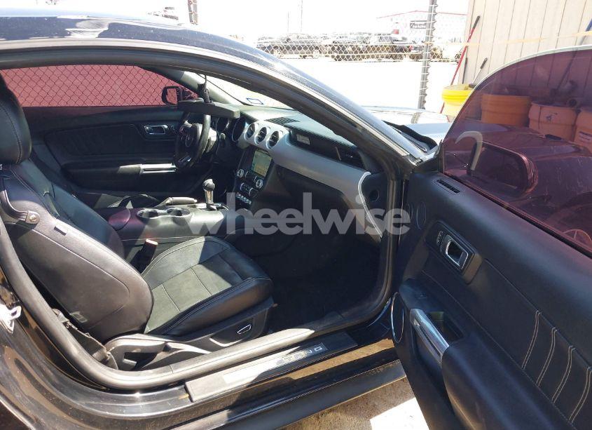 Photo 5 of 2017 Ford Mustang GT PREMIUM (VIN 1FA6P8CF8H5312656)