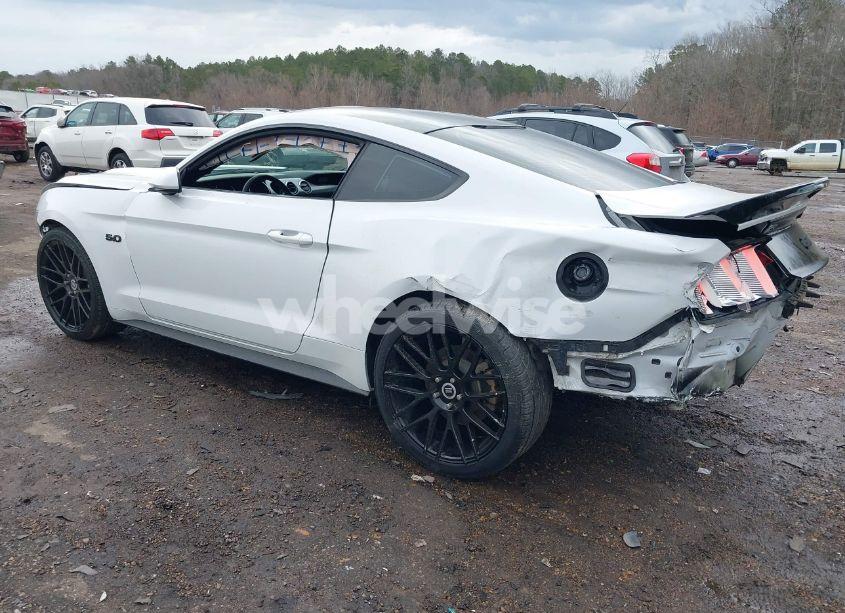 Photo 3 of 2017 Ford Mustang GT (VIN 1FA6P8CF8H5332597)