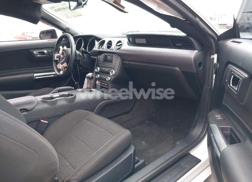 Photo 5 of 2017 Ford Mustang GT (VIN 1FA6P8CF8H5332597)