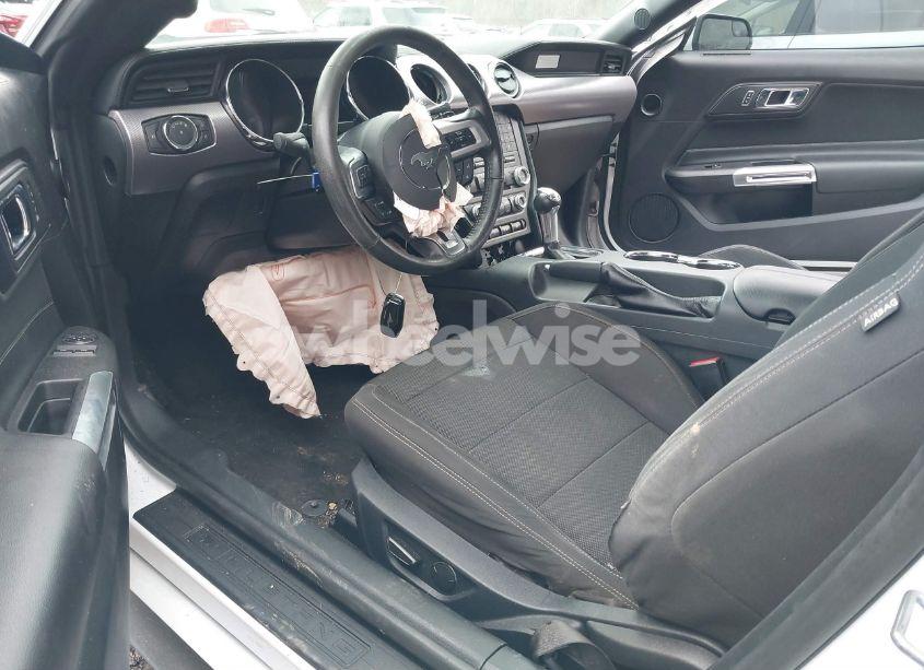 Photo 8 of 2017 Ford Mustang GT (VIN 1FA6P8CF8H5332597)