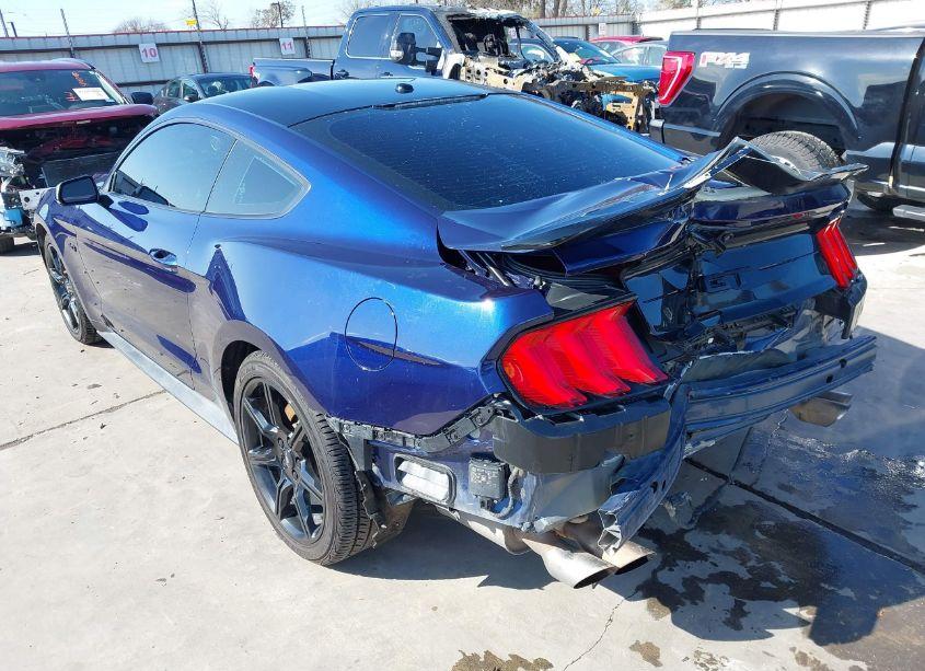 Photo 3 of 2018 Ford Mustang GT PREMIUM (VIN 1FA6P8CF8J5126735)
