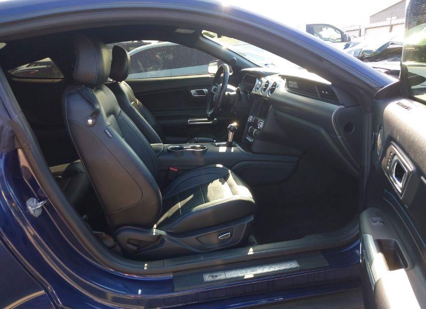 Photo 5 of 2018 Ford Mustang GT PREMIUM (VIN 1FA6P8CF8J5126735)