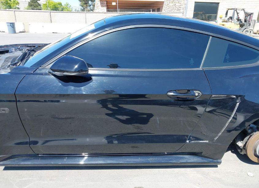 Photo 13 of 2018 Ford Mustang GT PREMIUM (VIN 1FA6P8CF8J5146872)