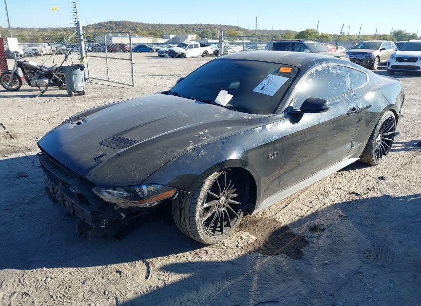 Photo 2 of 2018 Ford Mustang GT (VIN 1FA6P8CF8J5161937)