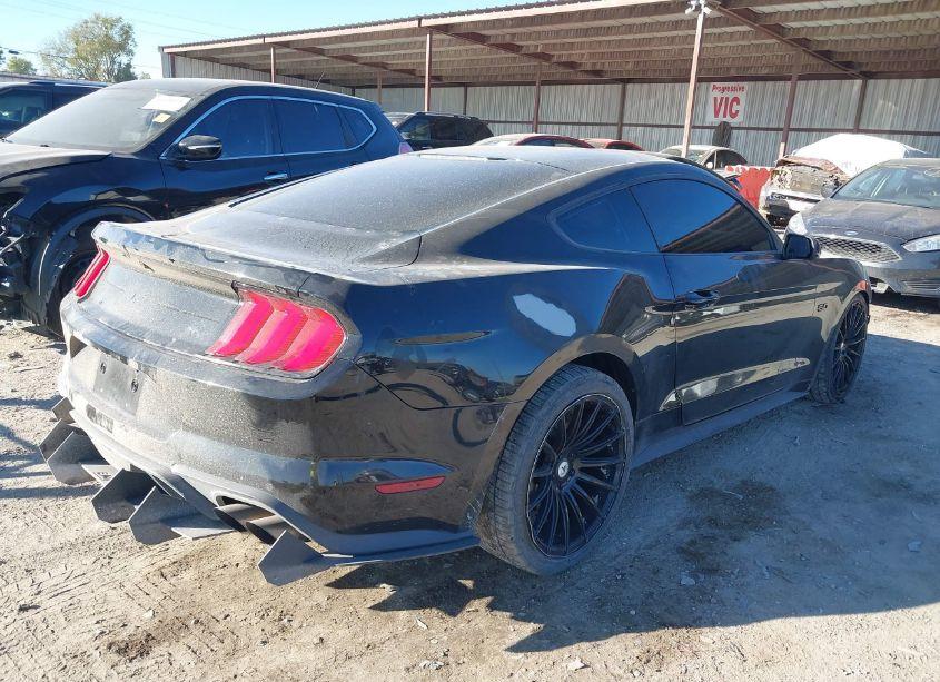 Photo 4 of 2018 Ford Mustang GT (VIN 1FA6P8CF8J5161937)