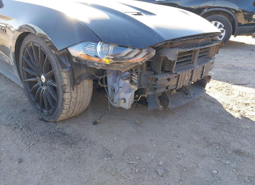 Photo 6 of 2018 Ford Mustang GT (VIN 1FA6P8CF8J5161937)