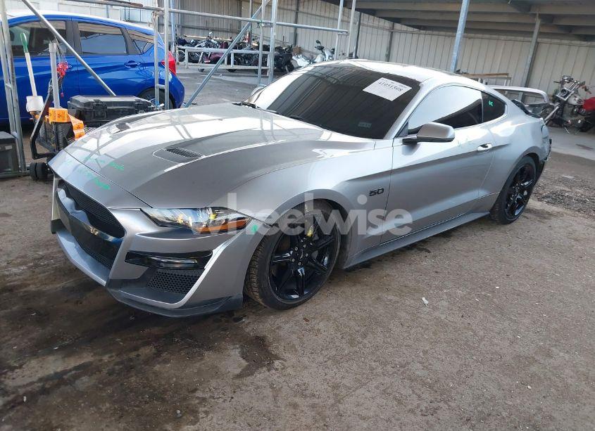 Photo 2 of 2020 Ford Mustang GT (VIN 1FA6P8CF8L5124518)