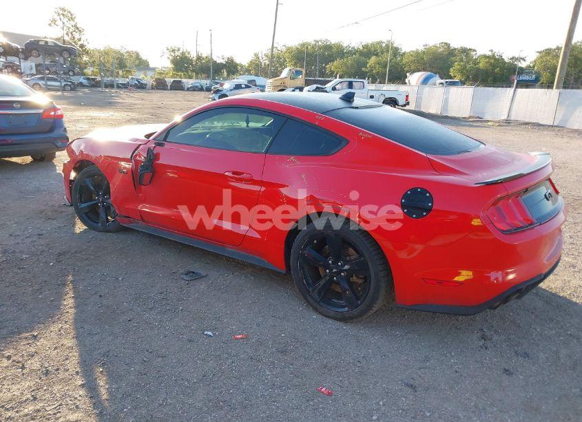 Photo 3 of 2021 Ford Mustang GT FASTBACK (VIN 1FA6P8CF8M5102178)