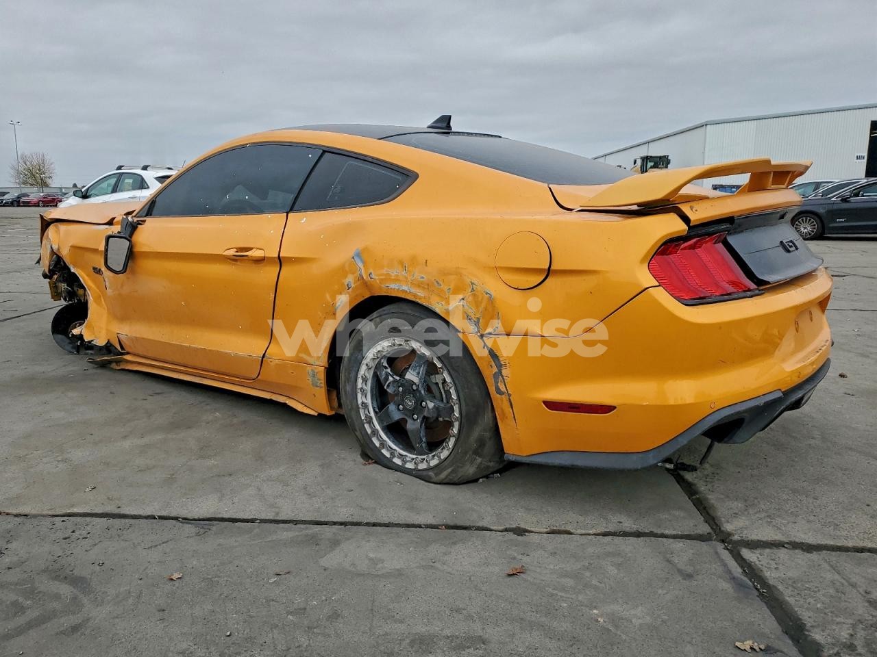 Photo 2 of 2022 FORD MUSTANG GT (VIN 1FA6P8CF8N5142200)