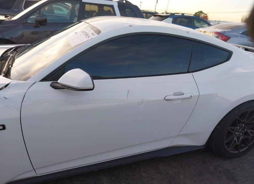 Photo 14 of 2024 Ford Mustang GT PREMIUM (VIN 1FA6P8CF8R5416243)
