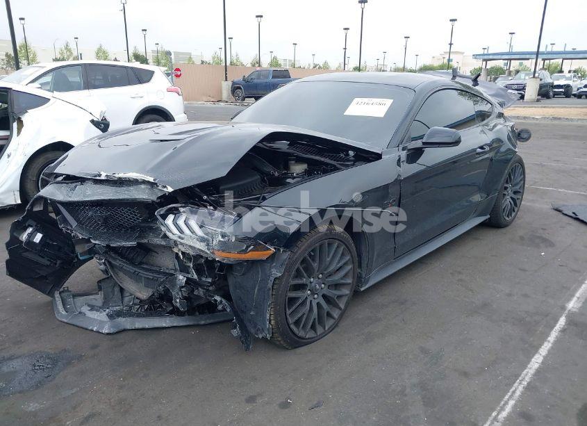 Photo 2 of 2018 Ford Mustang GT (VIN 1FA6P8CF9J5105053)