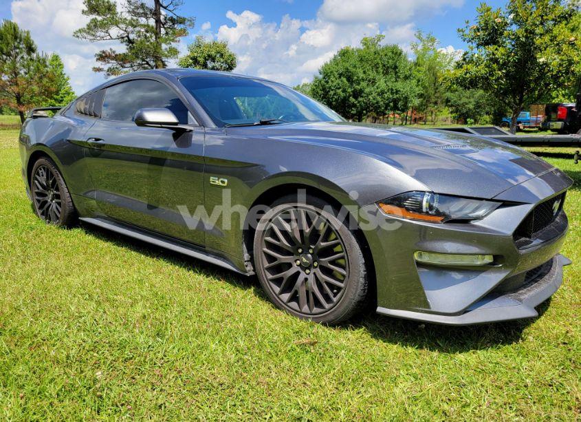 Photo 2 of 2018 Ford Mustang GT (VIN 1FA6P8CF9J5105490)